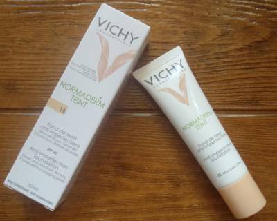 VICHY Normaderm